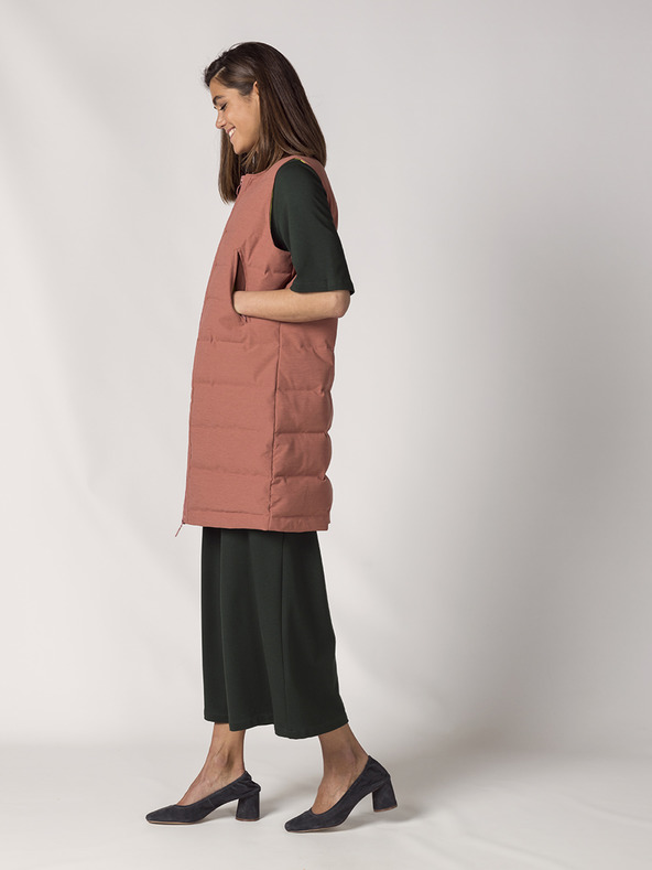 SKFK Staroružová dlhá prešívaná vesta SKFK Grazi