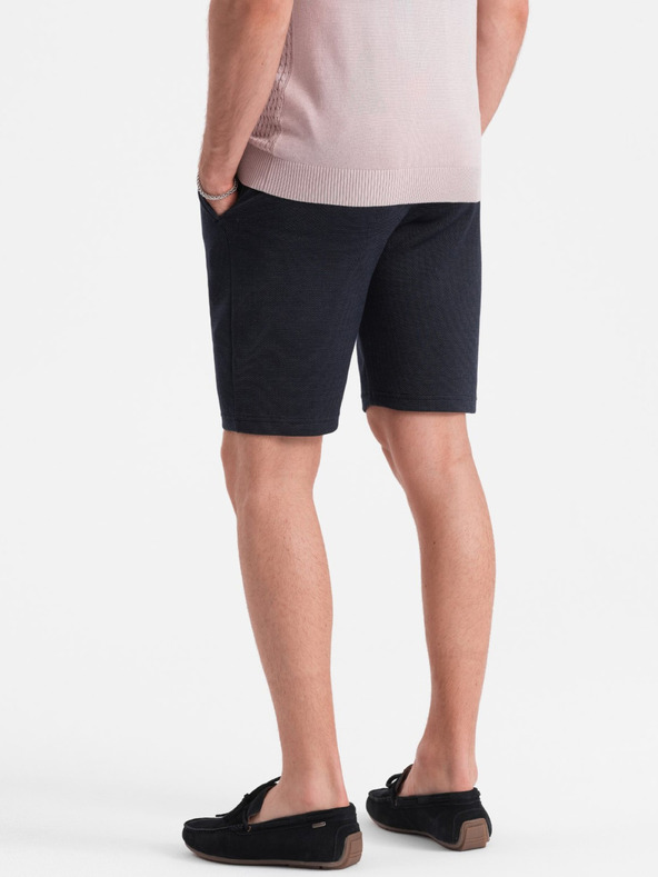 Ombre Clothing Tmavomodré pánske šortky s vreckami Ombre Clothing