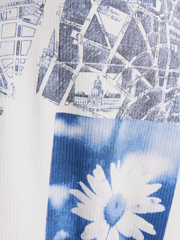 Desigual Modro-biele dámske vzorované šaty Desigual Clavelitos