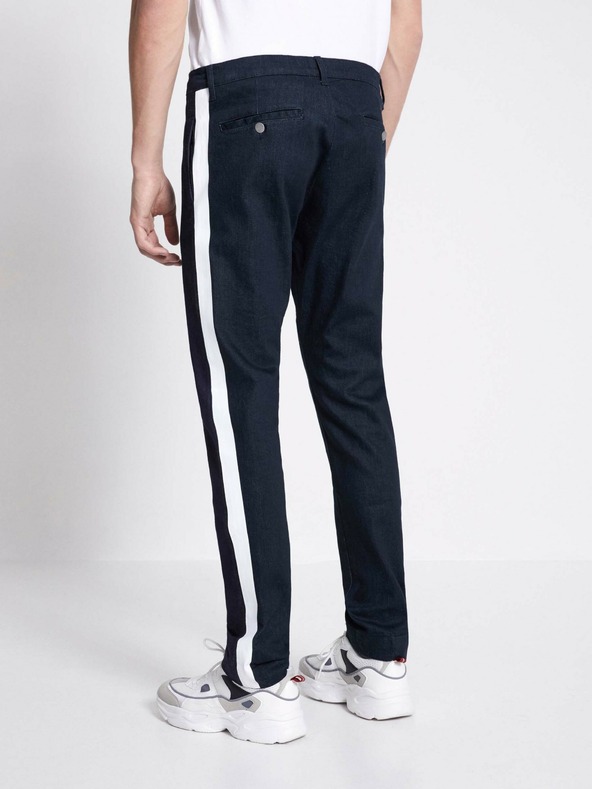 Celio Tmavomodré pánske džínsy slim fit strihu s prúžkom Celio C25