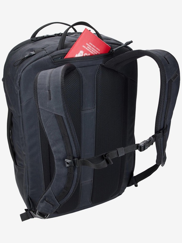 Thule Čierny cestovný batoh Thule Aion 40 l