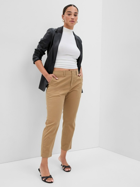 GAP Nohavice Downtown Khakis GAP