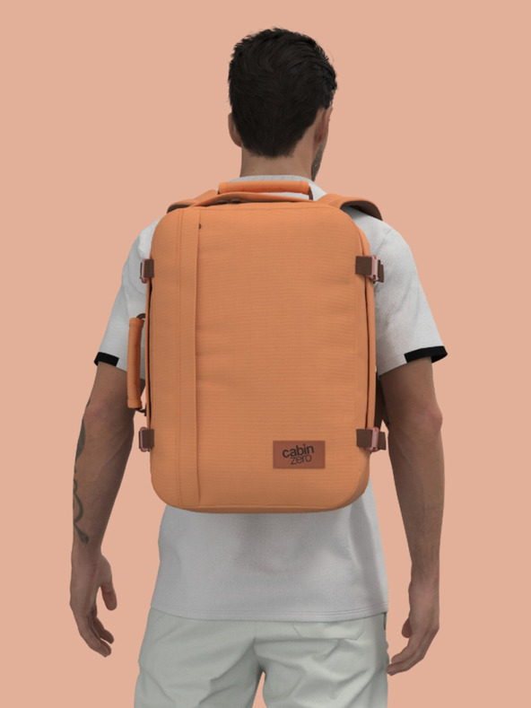CabinZero Hnedý batoh CabinZero Classic 36L Gobi sands