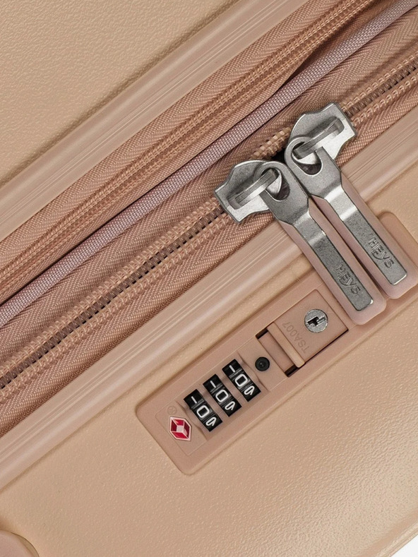 Heys Béžový cestovný kufor Heys Pastel S