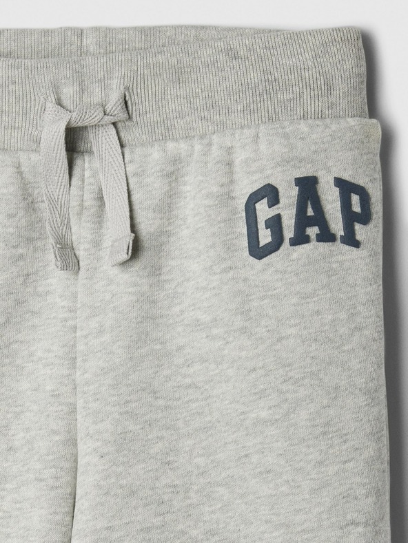 GAP Baby tepláky s logom GAP