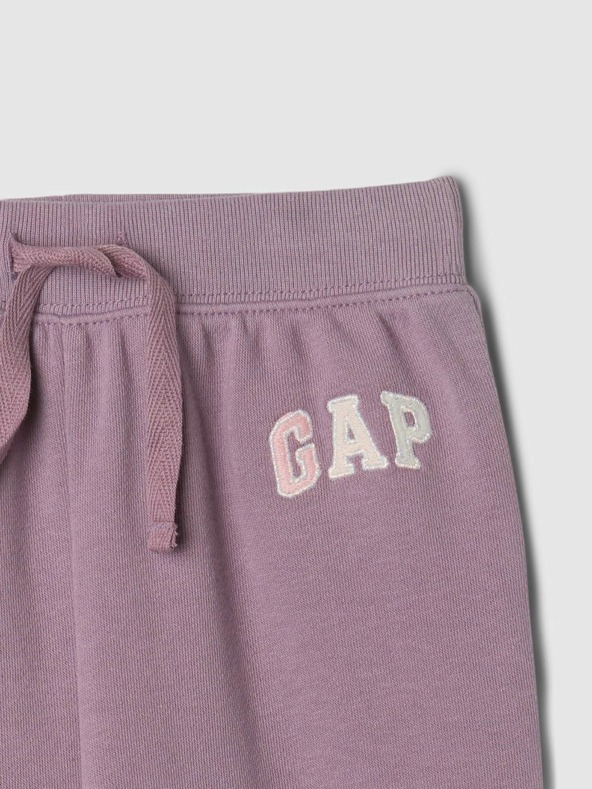 GAP Baby tepláky s logom GAP