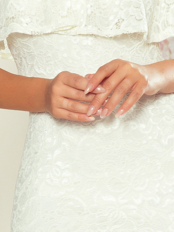 numoco Čipkované šaty s volánmi - ecru Numoco