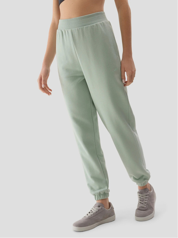 4F Dámske tepláky jogger s organickou bavlnou 4F