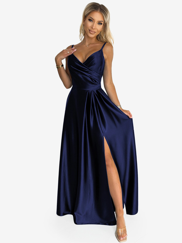 numoco Elegantné saténové maxi šaty bez ramienok - tmavomodré Numoco CHIARA