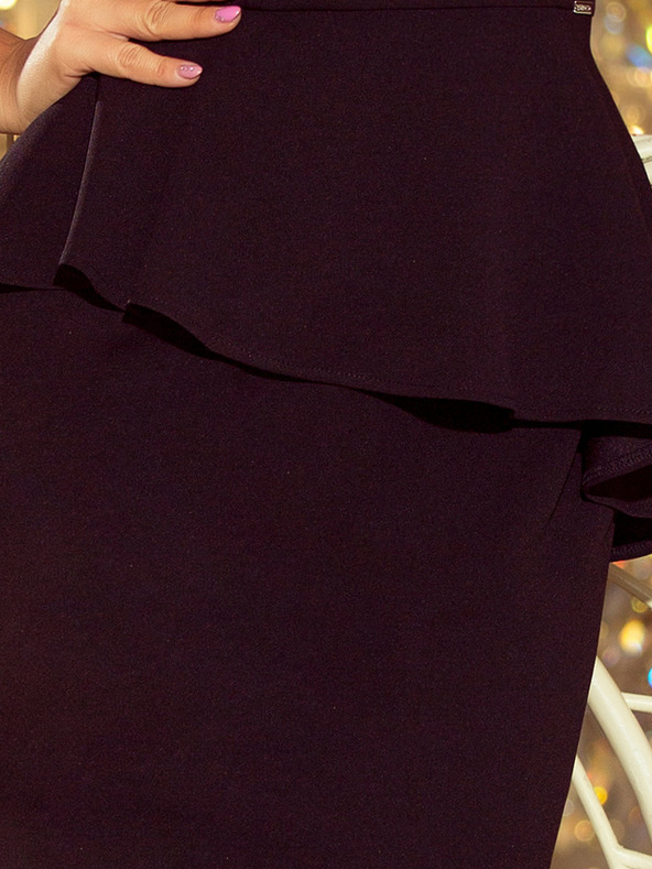 numoco Elegantné midi šaty s volánmi - čierne Numoco