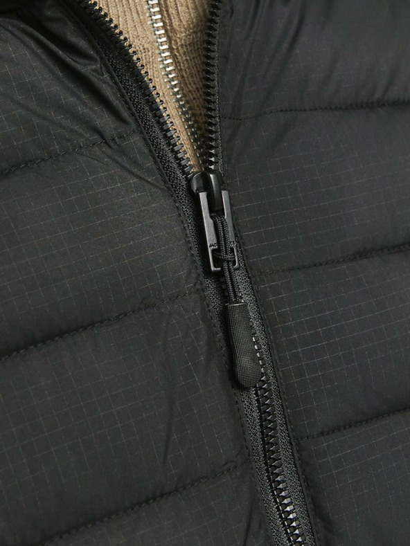 Jack & Jones Jack & Jones Pánska čierna prešívaná bunda