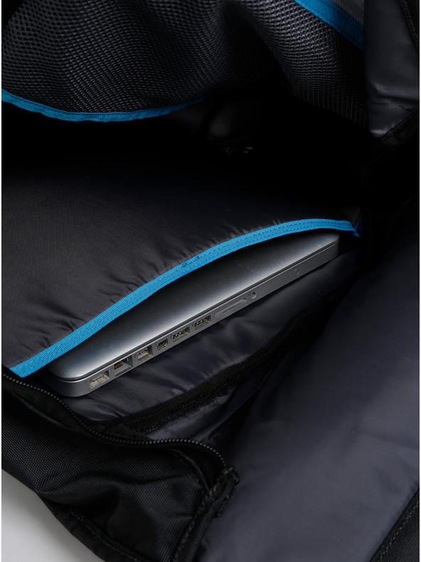Thule Čierny batoh Thule Subterra 25L