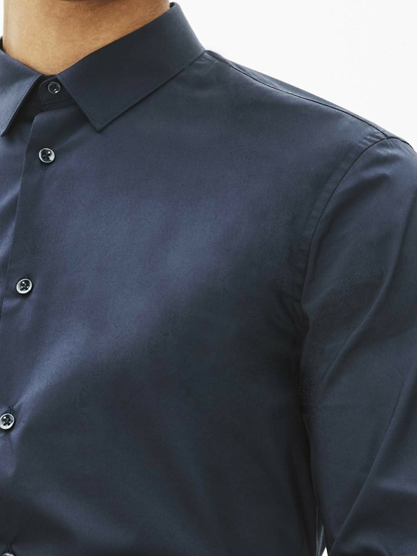 Celio Tmavomodrá pánska košeľa Celio Masantal1