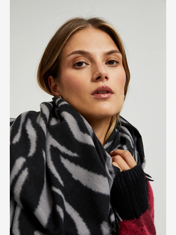 Moodo Šedo-čierny dámsky šál so vzorom Moodo