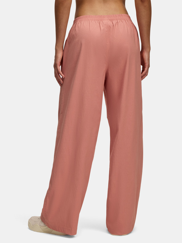 Under Armour Dámske športové nohavice Under Armour UA Unstoppable Wvn Parachute