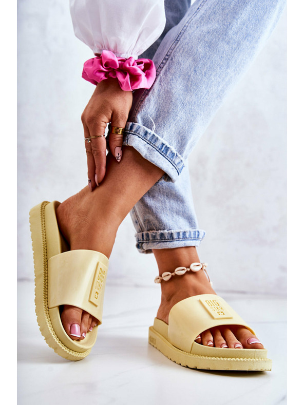 BIG STAR SHOES Dámske papuče Big Star - žlté