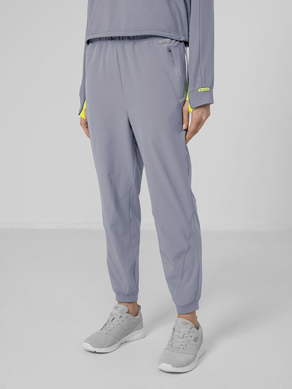 4F 4F Dámske nohavice v športovom štýle