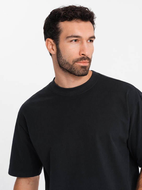Ombre Clothing Pánske tričko LOOSE FIT s vreckom čierne Ombre Clothing