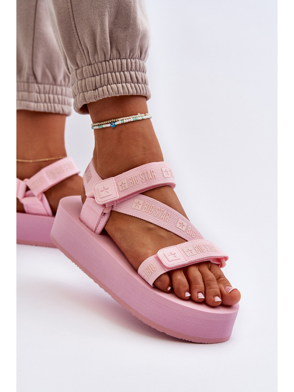 BIG STAR SHOES Dámske sandále na platforme Big Star ružové