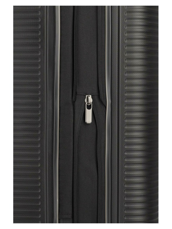 Travelite Cestovný kufor Travelite Roomer Trunk M Black