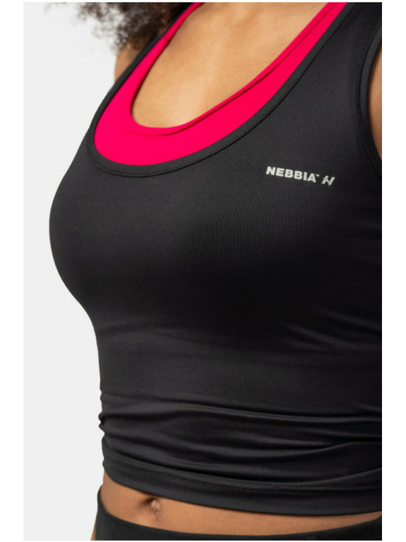 Nebbia Športové tielko slim-fit crop 422 Čierna