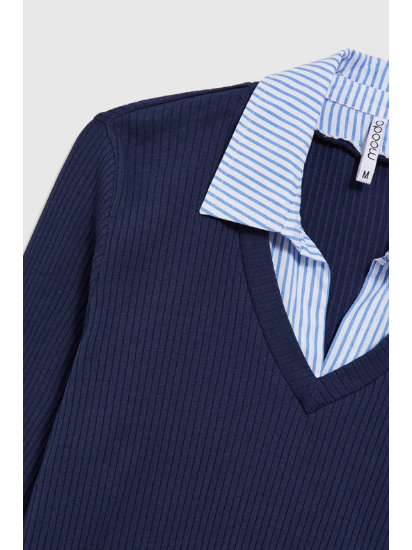 Moodo Tmavo modrý sveter s košeľovým golierom