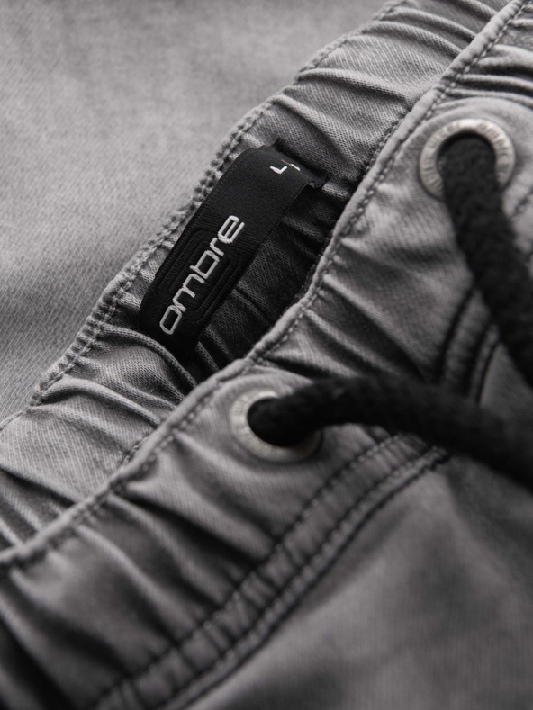 Ombre Clothing Pánske džínsové kraťasy so zdobným prešívaním - svetlo sivé
