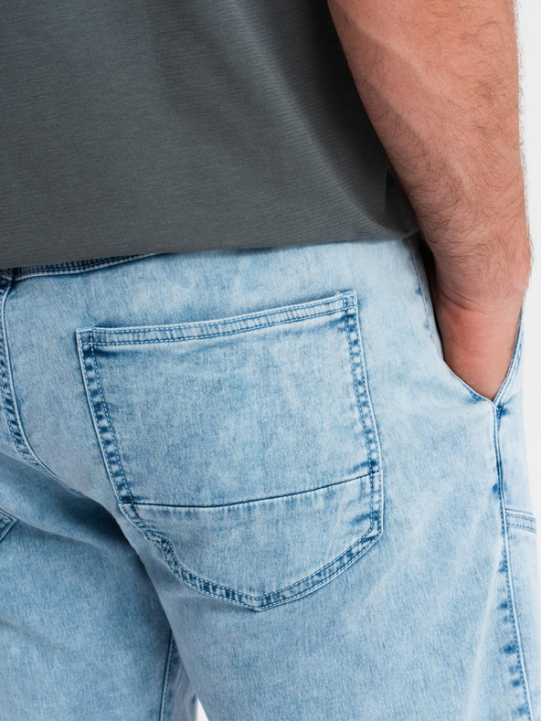 Ombre Clothing Pánske krátke džínsové šortky s ozdobným prešívaním - svetlomodré