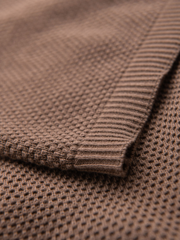 Ombre Clothing Pánska pletená košeľa s jemnou textúrou - svetlohnedá