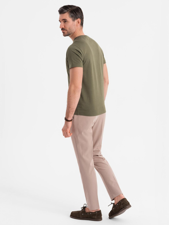 Ombre Clothing Pánske tričko s výstrihom na gombíky a semišovým lemom - tmavo olivové