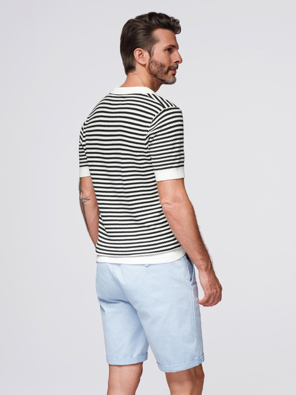Ombre Clothing Pánska pletená polokošeľa bez gombíkov v námorníckych pruhoch - čierno-biela