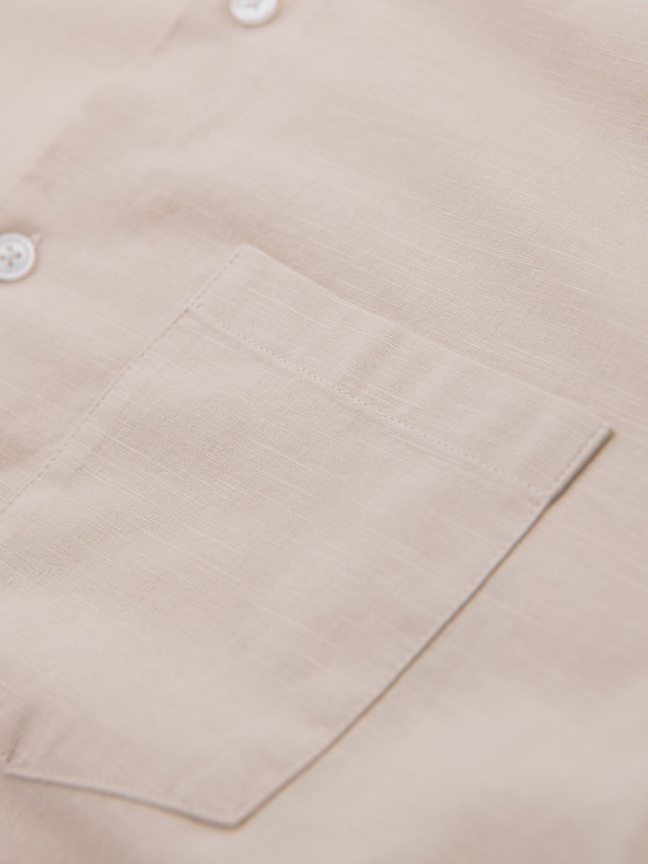 Ombre Clothing Pánska plátená košeľa so stojačikom a vreckom REGULAR FIT - krémová