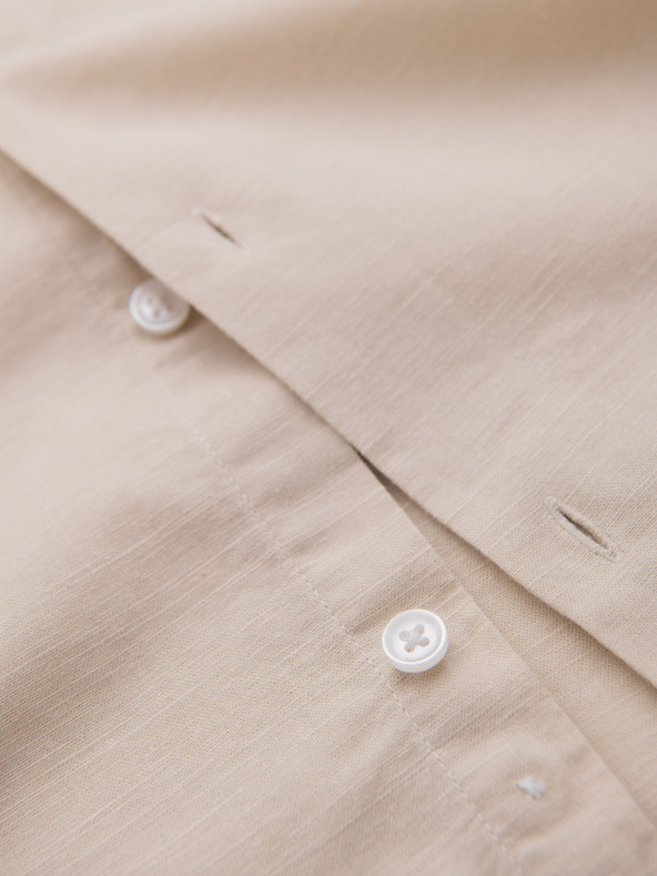 Ombre Clothing Pánska plátená košeľa so stojačikom a vreckom REGULAR FIT - krémová