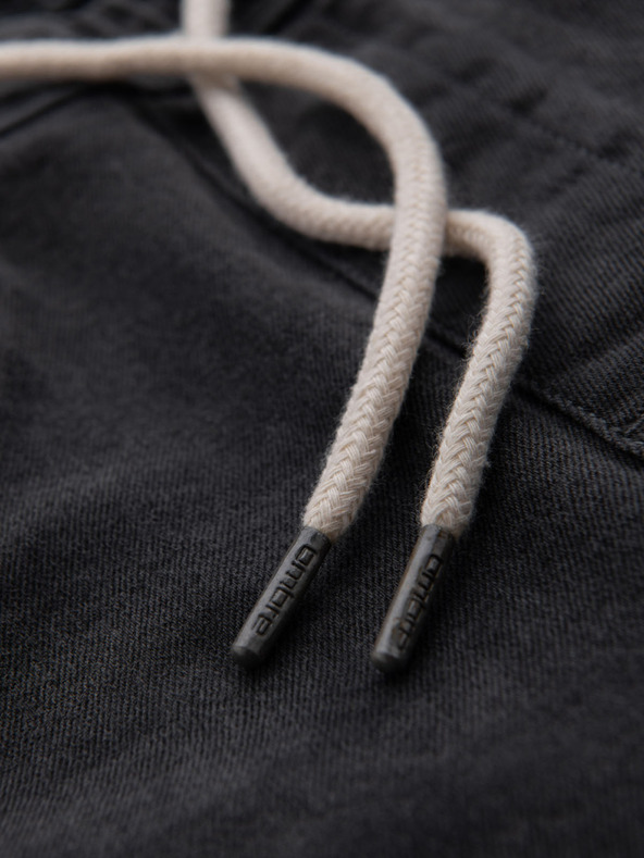 Ombre Clothing Pánske šortky s elastickým pásom a praným efektom - šedé