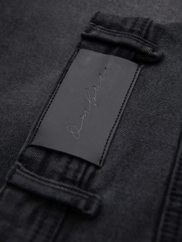 Ombre Clothing Pánske džínsové šortky klasického strihu - čierne