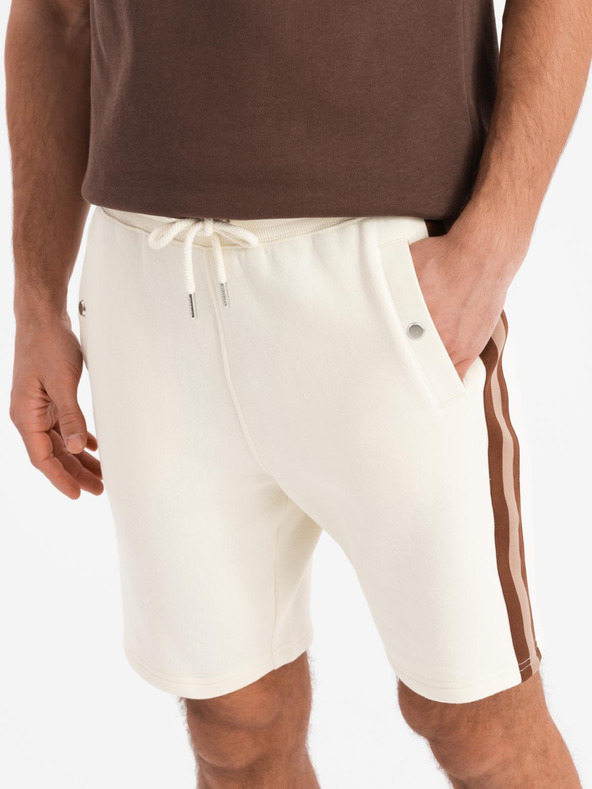 Ombre Clothing Pánske teplákovové šortky s lemovaním a rebrovaným pásom - krémové