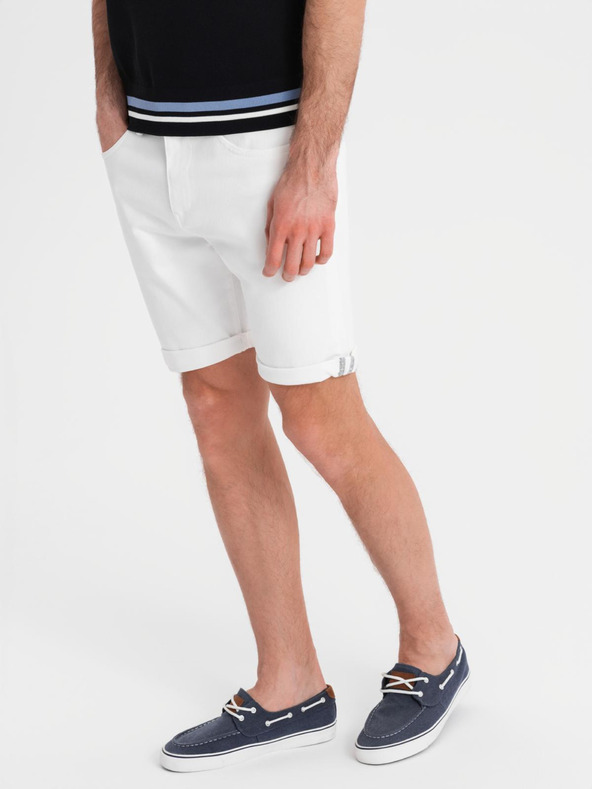 Ombre Clothing Pánske džínsové šortky s ohrnutým lemom - biele