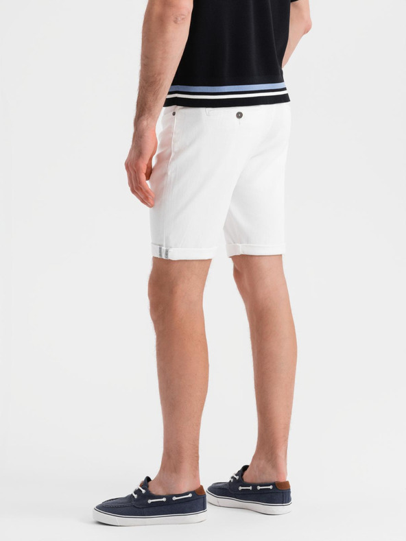 Ombre Clothing Pánske džínsové šortky s ohrnutým lemom - biele