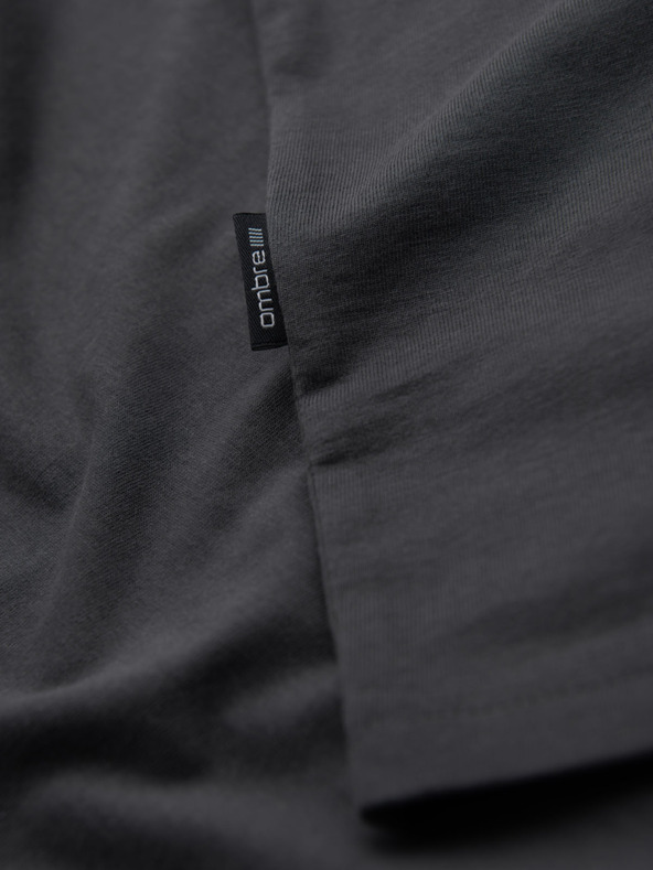 Ombre Clothing Pánske klasické bavlnené tričko BASIC s výstrihom do V - grafitová