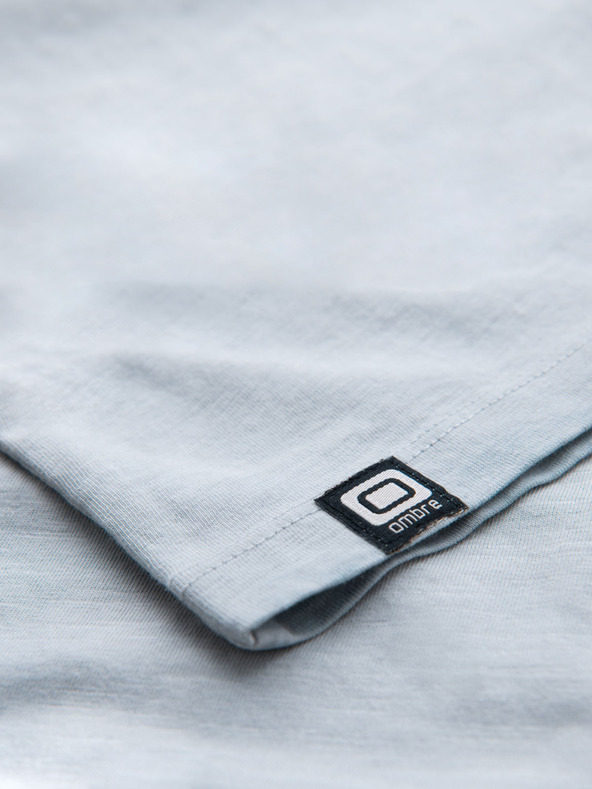 Ombre Clothing Pánske bavlnené tričko so výstrihom do V a praným efektom - šedé