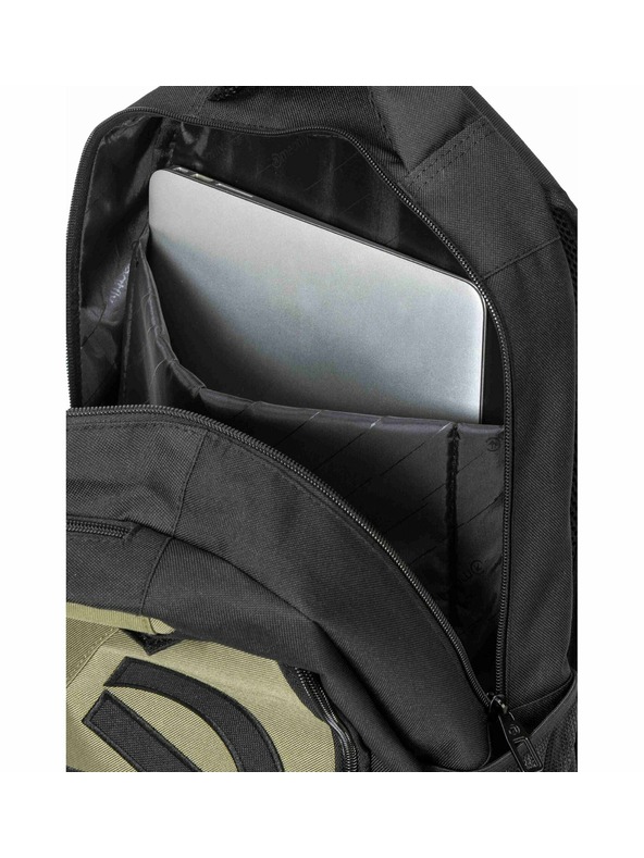 Meatfly Meatfly batoh Exile Olivine 24 L + PERAČNÍK | Zelená | Objem 24 L