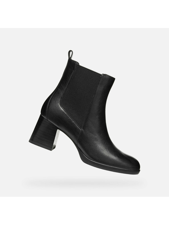 Geox Čierne dámske členkové topánky Geox Walk Pleasure 55