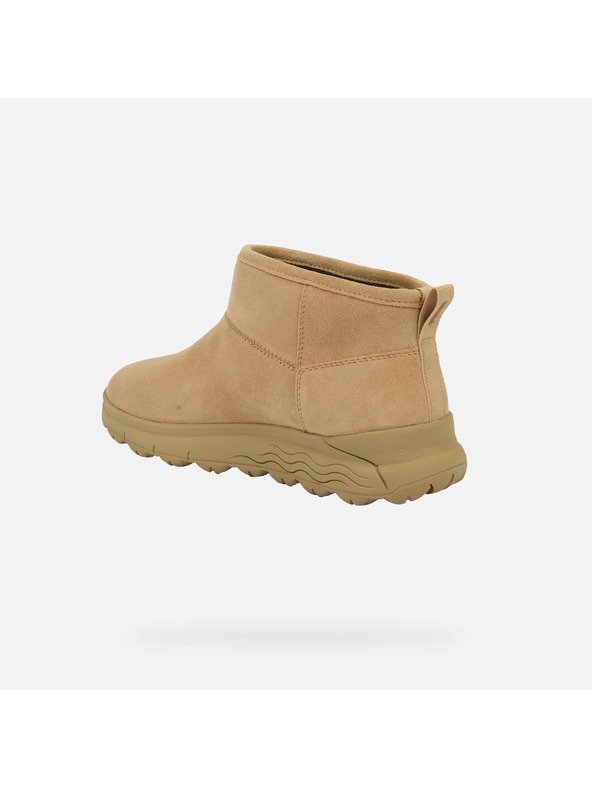 Geox Béžová dámska členková obuv Geox Spherica 4x4 B Abx