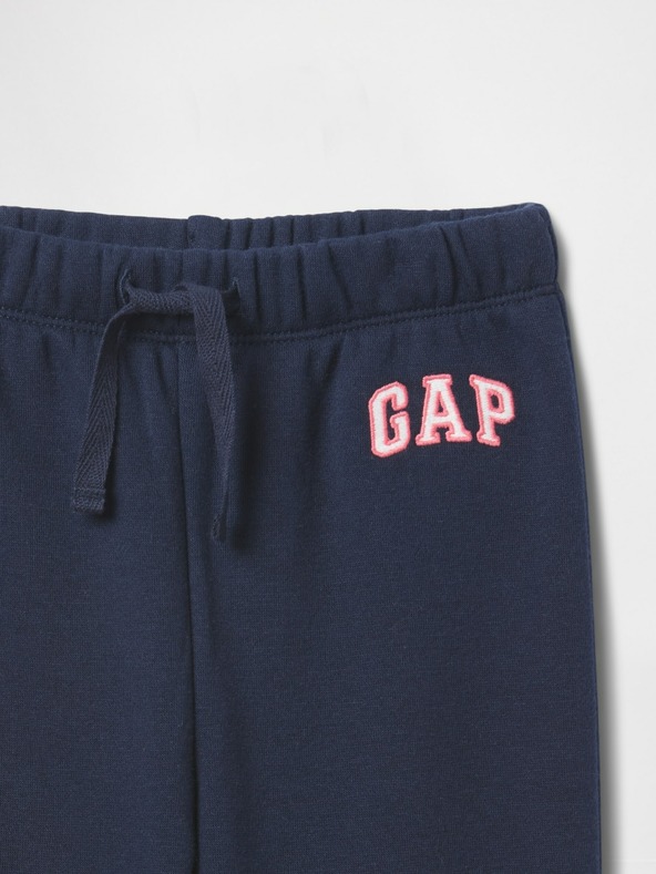 GAP Baby tepláky s logom GAP
