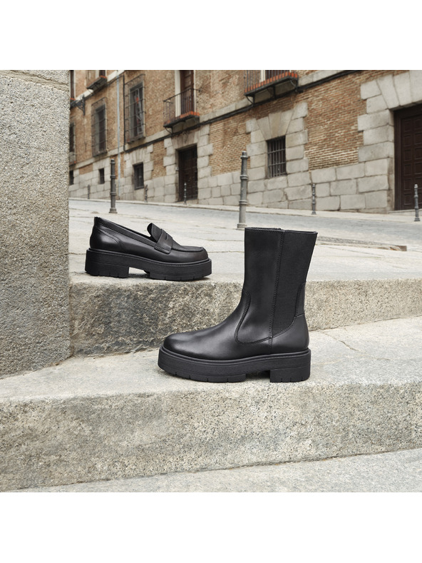 Geox Čierne dámske členkové topánky Geox Spherica EC7