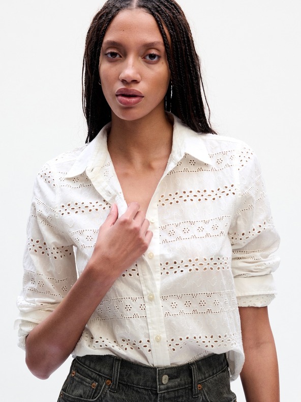 GAP Čipková košeľa crop GAP