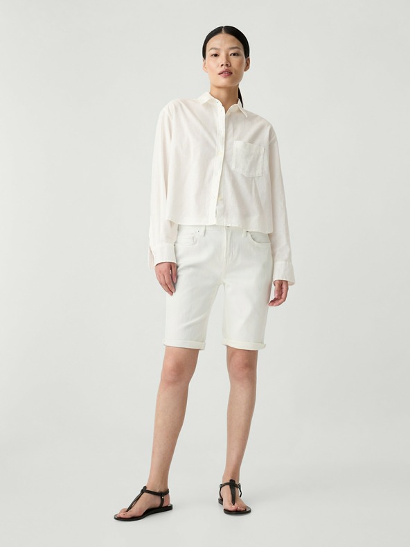 GAP Džínsové kraťasy mid rise GAP