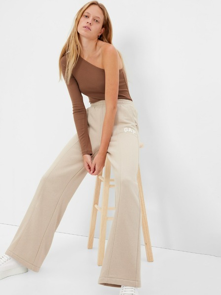 GAP Tepláky s logom GAP