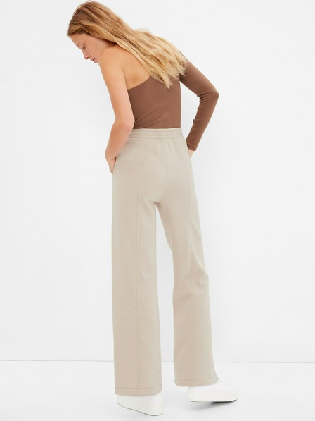 GAP Tepláky s logom GAP