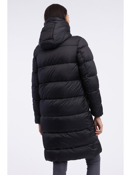 Sam 73 Čierny dámsky zimný prešívaný kabát SAM 73 Hedvika